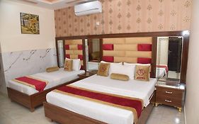 Grace One Hotel
